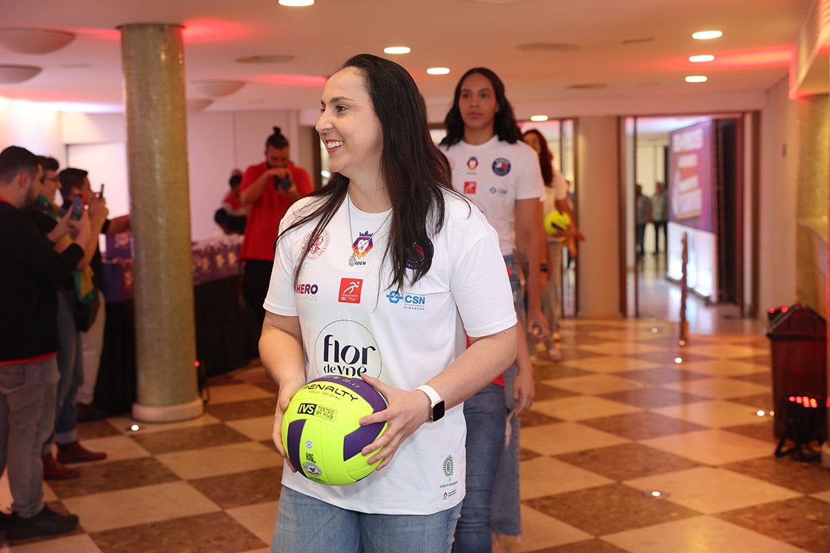 Ana Cristina, capitã do time de vôlei Ypê Flores/Paulistano/Barueri. Foto: Fábio Figueiredo